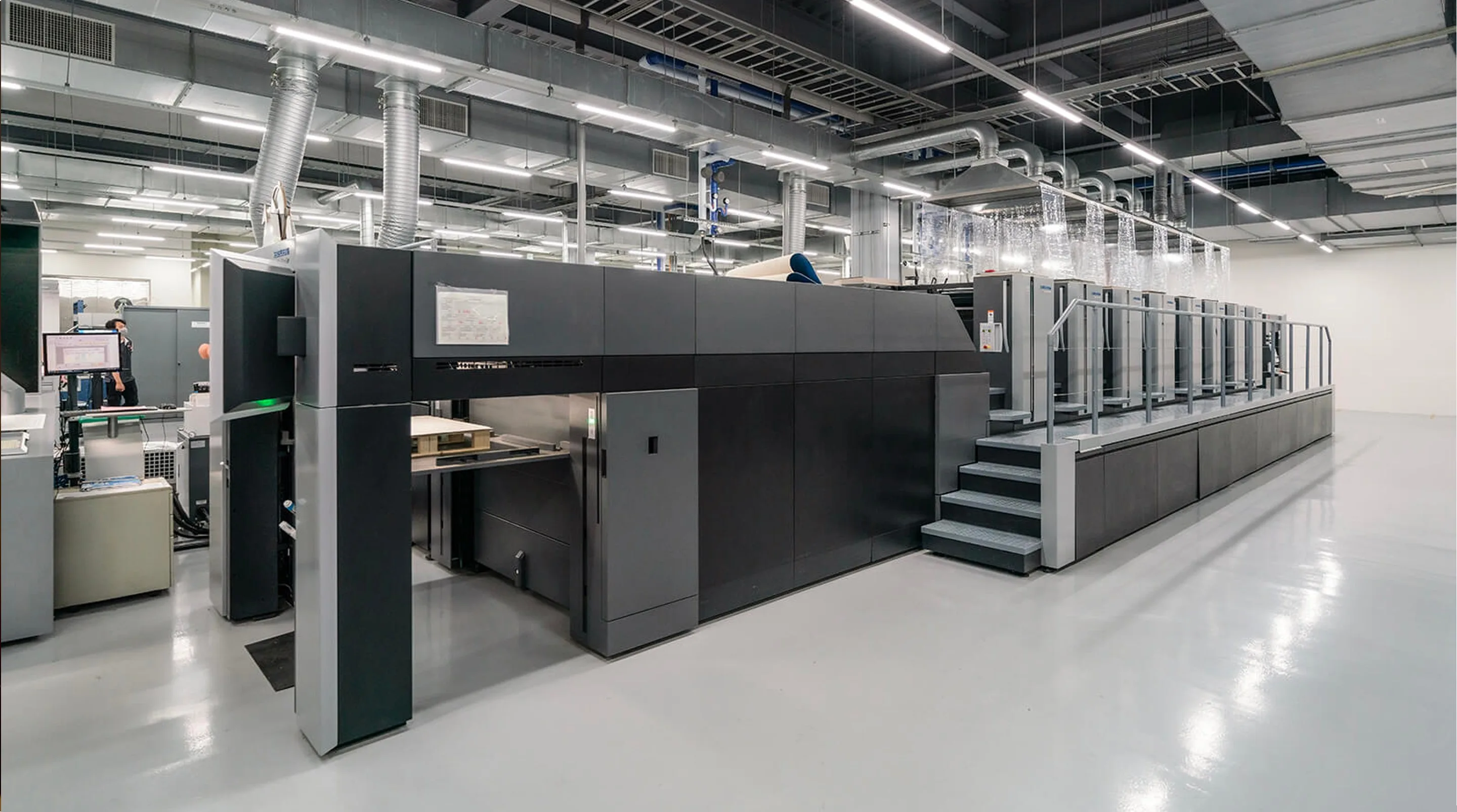 NTI printing facility — Heidelberg press line