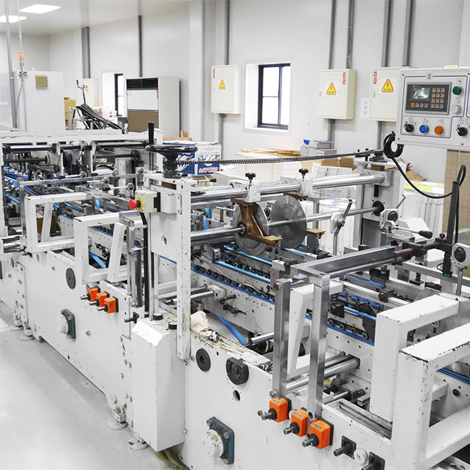 Universal folder-gluer