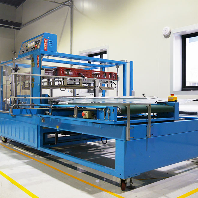 Heat shrink wrap machine